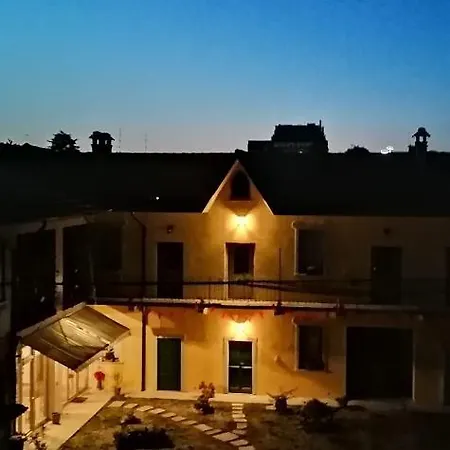 Bed & Breakfast Cascina Anita *